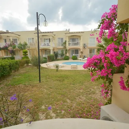M3 Bodrum Flamingo 2 Bedroom Garden Pool Holiday Homes Bogazici