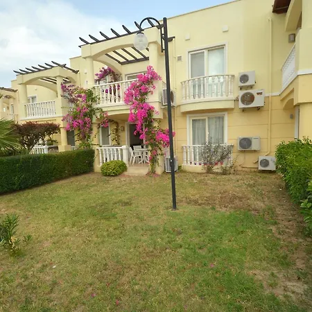 M3 Bodrum Flamingo 2 Bedroom Garden Pool Holiday Homes Feriehus *