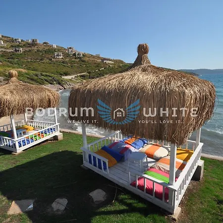 M3 Bodrum Flamingo 2 Bedroom Garden Pool Holiday Homes